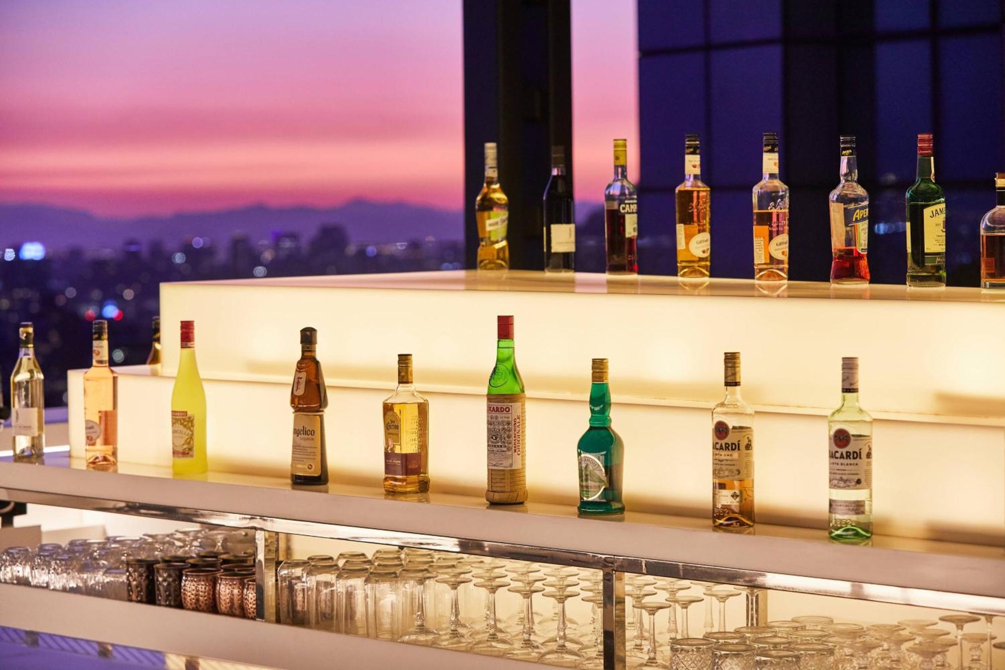 Ac Hotel By Marriott Santiago Cenco Costanera Kültér fotó